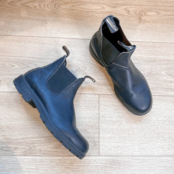 Blundstone Other - Blundstone Original 500 Series Black Chelsea Boot Mens 10/Womens 12